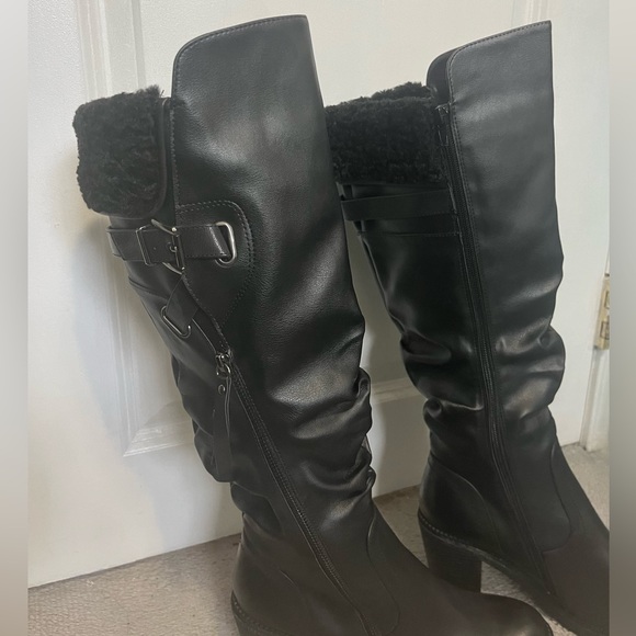 Knee High Boots - Picture 5 of 5